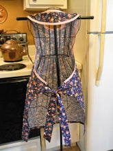 Load image into Gallery viewer, Old Fashioned Grandma Style Navy and Pink Calico Floral Apron in Medium