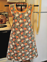 Load image into Gallery viewer, Women&#39;s Fall Thanksgiving Old Fashioned Pumpkin Apron in Teal size XL