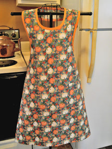 Women's Fall Thanksgiving Old Fashioned Pumpkin Apron in Teal size XL