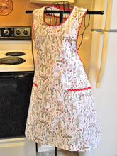 Load image into Gallery viewer, Old Fashioned Grandma Style Apron with Strawberries and Mice size Large