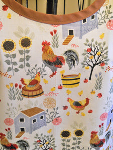 Grandma Old Fashioned Style Apron with Chickens and Roosters size XL