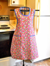 Load image into Gallery viewer, Grandma Old Fashioned Handmade Apron in Red Floral size Medium