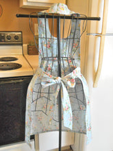 Load image into Gallery viewer, Cottage Chic Aqua and Pink Vintage Style Apron size Medium