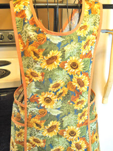 Fall Thanksgiving Old Fashioned Cross Back No Tie Apron with Sunflowers in XL