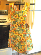 Load image into Gallery viewer, Fall Thanksgiving Old Fashioned Cross Back No Tie Apron with Sunflowers in XL