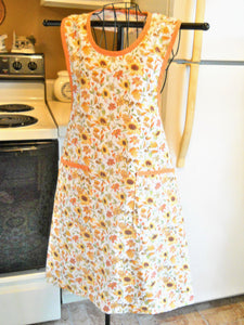 Fall Sunflower and Acorn Old Fashioned Grandma Apron in XL