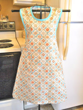 Load image into Gallery viewer, Grandma Vintage Style Full Apron in Teal and Orange Floral size Large