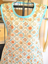 Load image into Gallery viewer, Grandma Vintage Style Full Apron in Teal and Orange Floral size Large