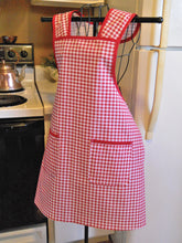 Load image into Gallery viewer, Plus Size Old Fashioned Farmhouse Red Gingham Check Apron in 3XL