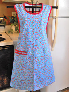 Old Fashioned Grandma Style Blue and Red Floral Apron in Medium