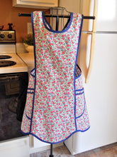 Load image into Gallery viewer, Old Fashioned Grandma Style Crossover No Tie Apron in Navy and Pink Floral Size XL