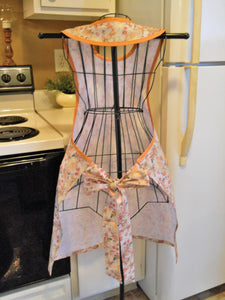 Fall Thanksgiving Vintage Style Apron with Autumn Leaves in Medium