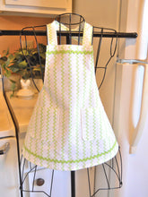 Load image into Gallery viewer, Girl&#39;s Chevron and Polka Dot Apron in Lime Green in 5-6